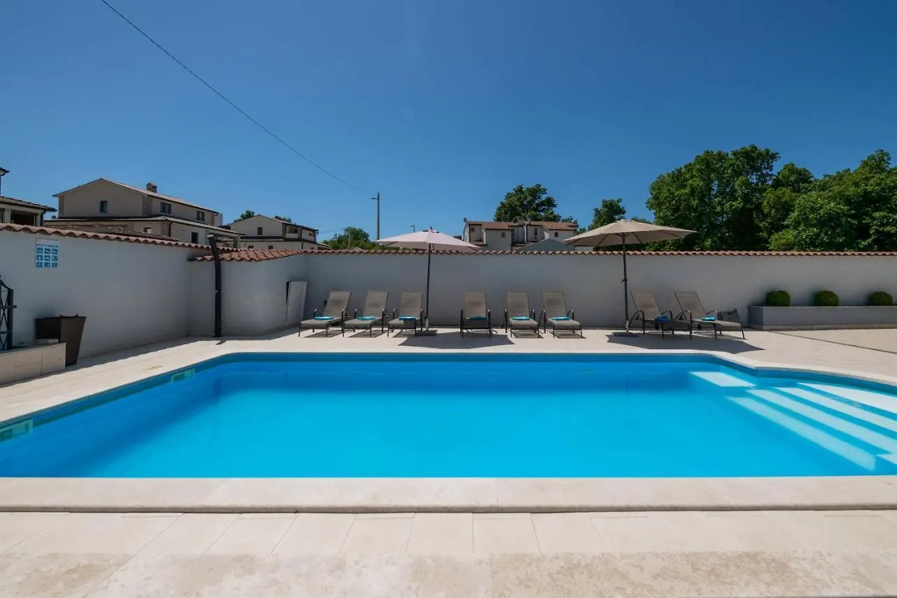 Villa Ellen Sophie Vržnaveri 0*,
